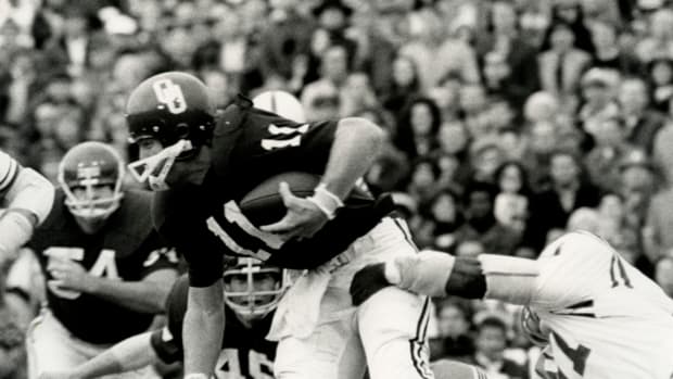 1971 Nebraska-Oklahoma football 08 Mildren run USATSI_9040271